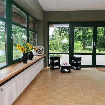 Haus Am - Ideal Fuer Gruppen Und Familien Panzió 3*